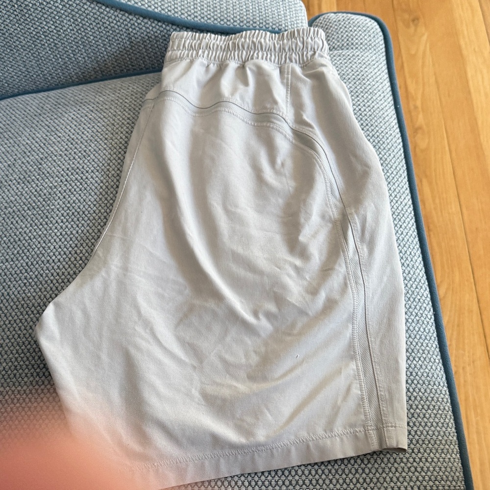 Lululemon Pacemaker/Linerless/Beige Athletic Shor… - image 3